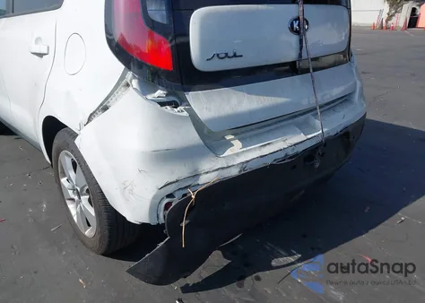 2018 Kia Soul z USA, uszkodzony, nr VIN KNDJN2A25J7605643